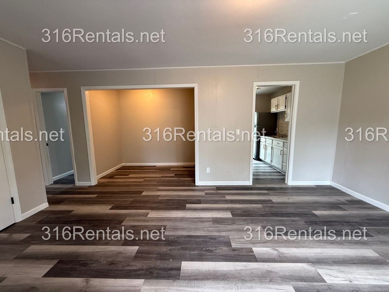 4324 S Dover St - Photo 2 of 18