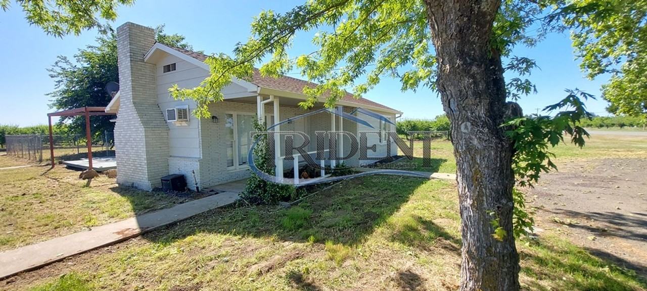 9618 Garden Hwy - Photo 2 of 24