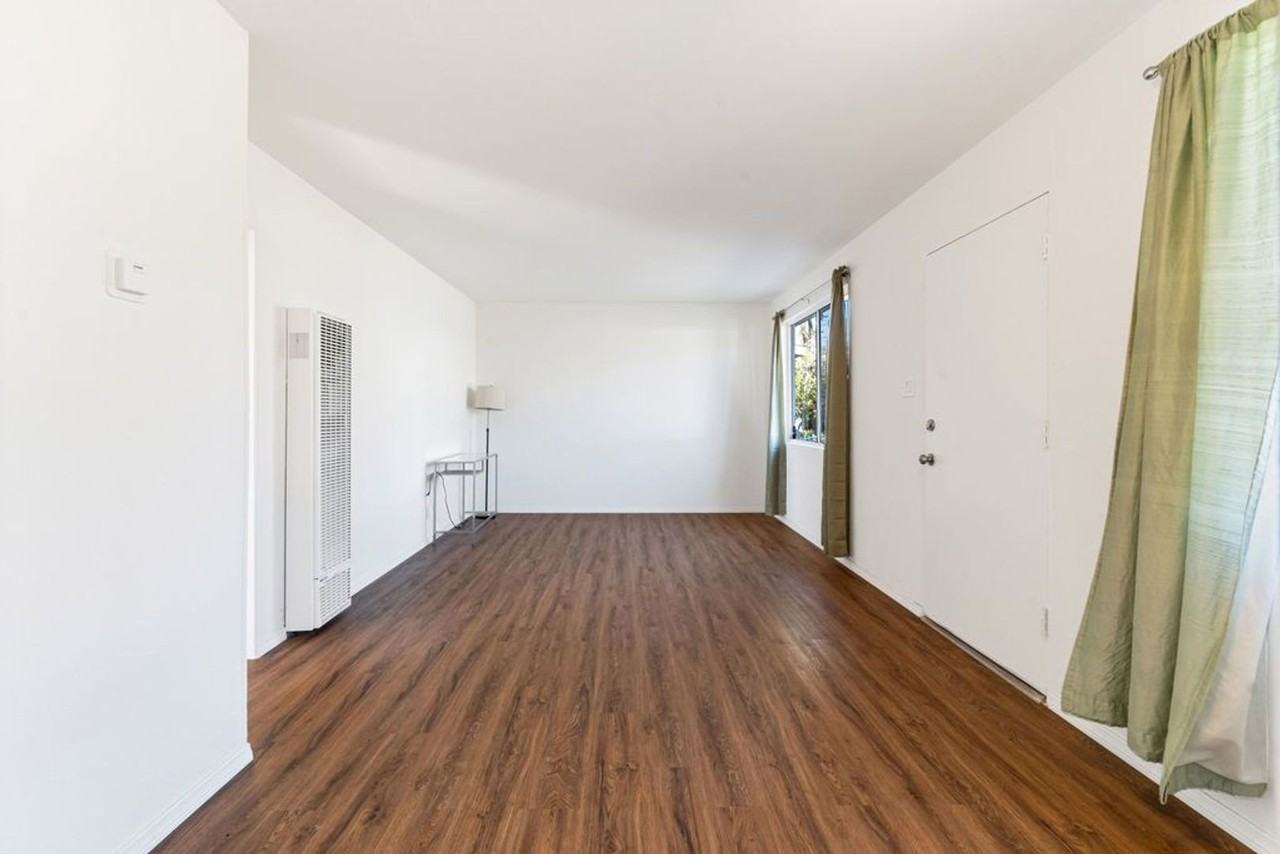 1810 Burton St - Photo 5 of 13