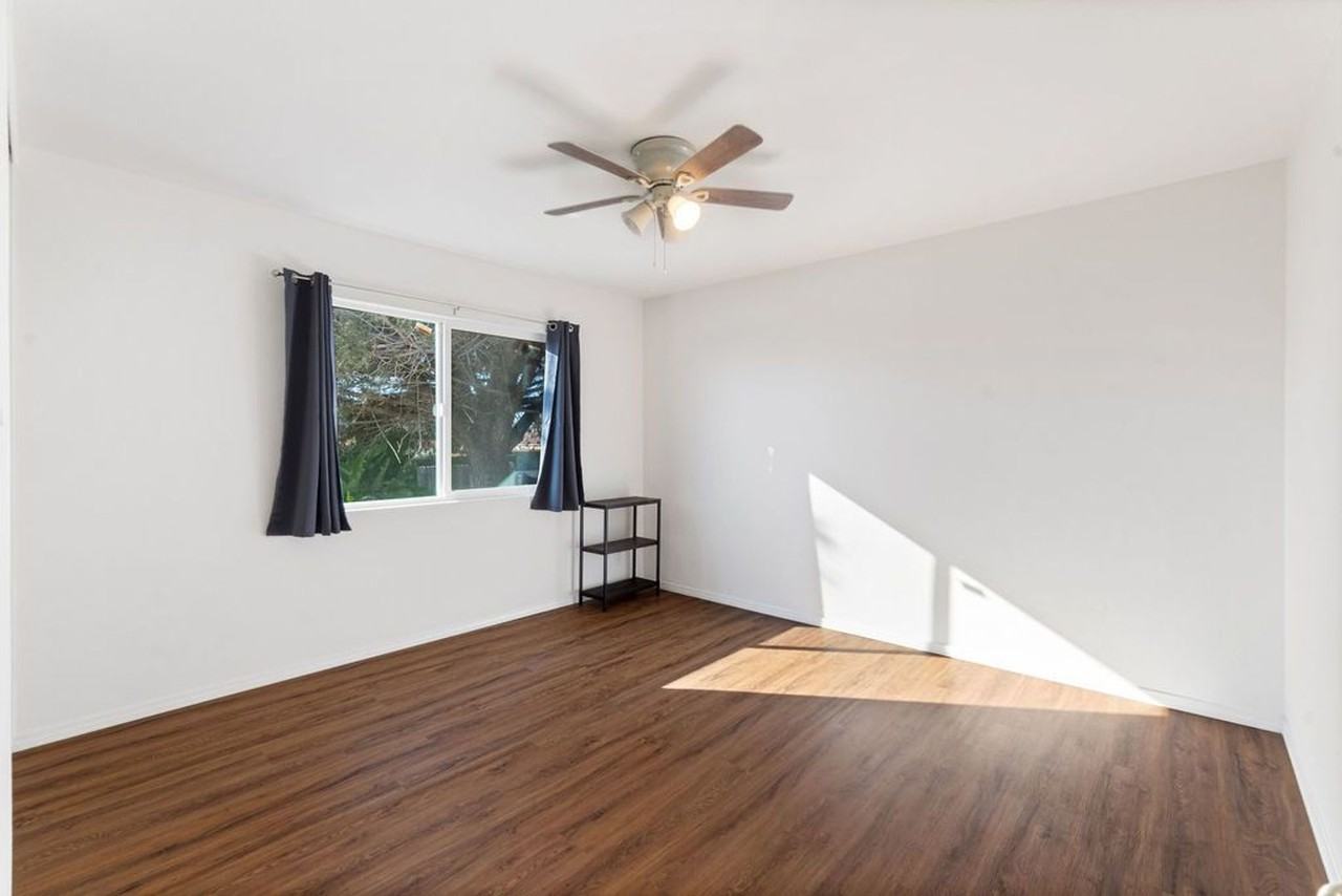 1810 Burton St - Photo 7 of 13