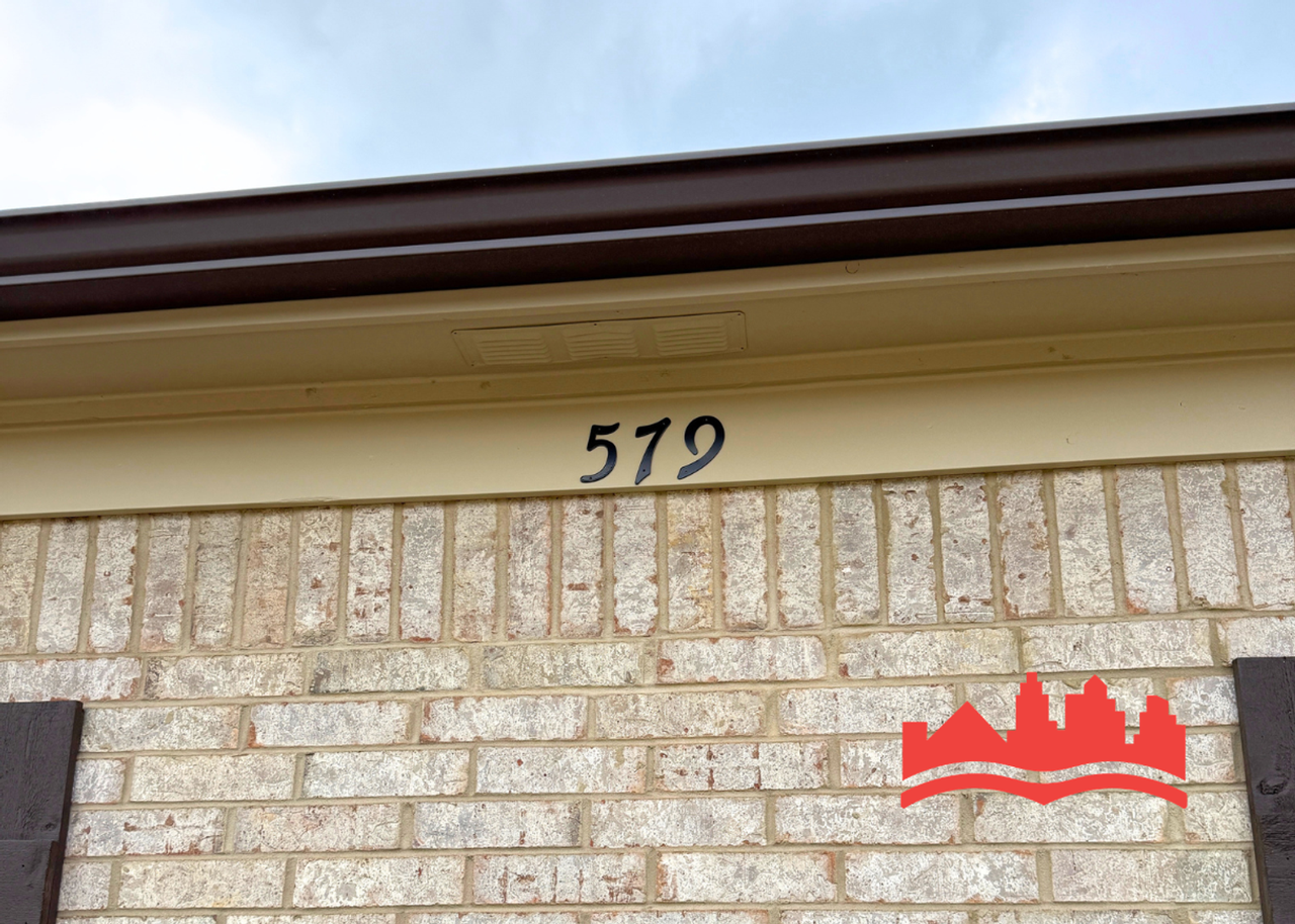 579 Beau View Way - Photo 2 of 21