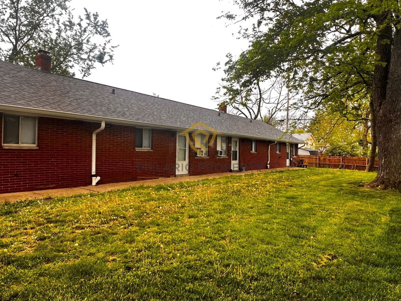 1426 Campbell Ave - Photo 5 of 9