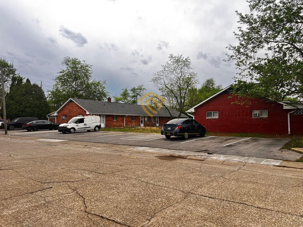 1426 Campbell Ave - Photo 6 of 9