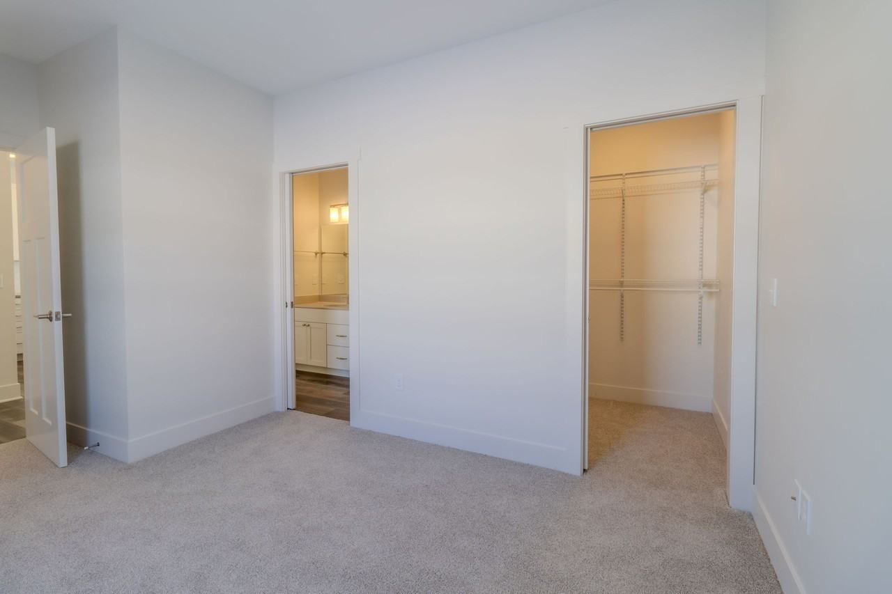 Premier Place and Premier Living! - Photo 2 of 50