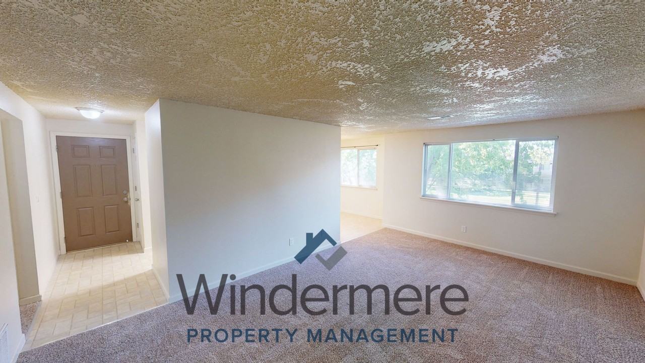1928 J St #205 - Photo 4 of 10