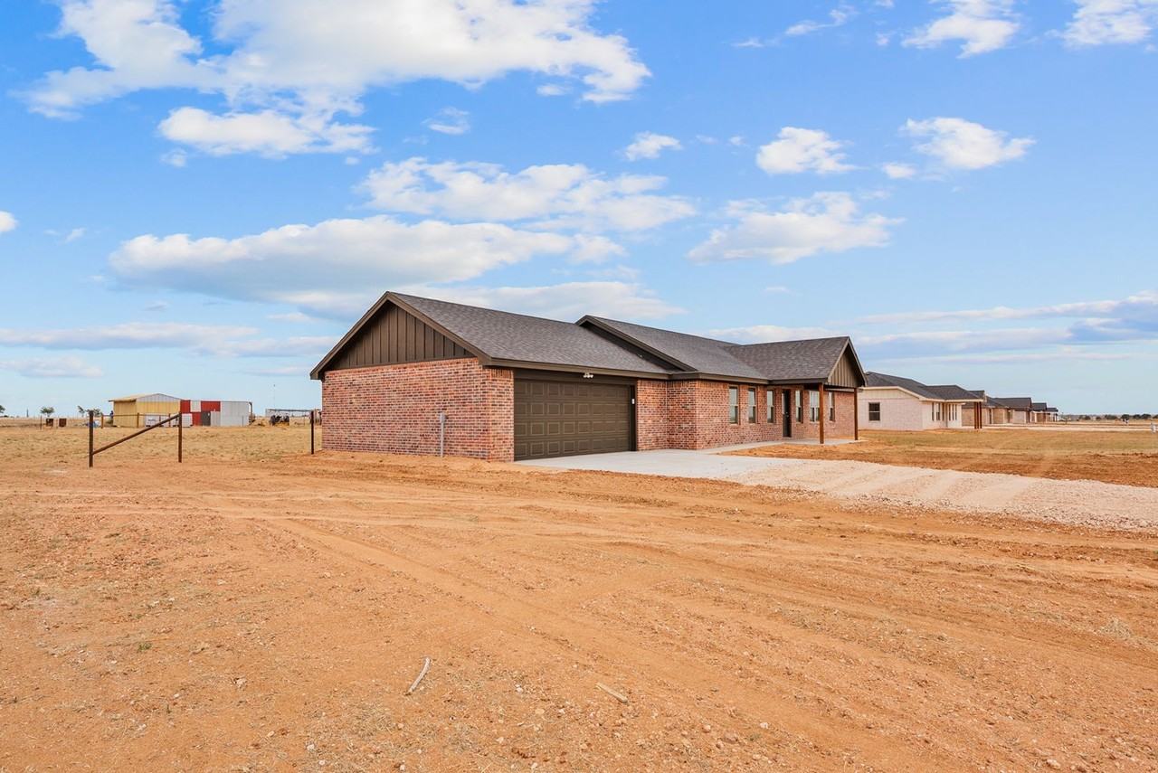14902 N County Road 1200 - Photo 5 of 32