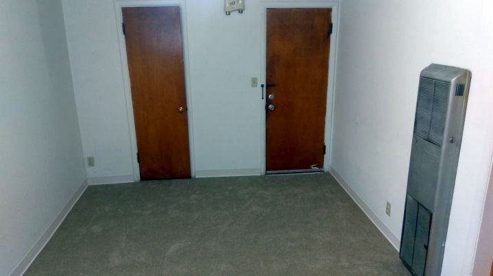 2321 7th Ave N - Photo 3 of 4