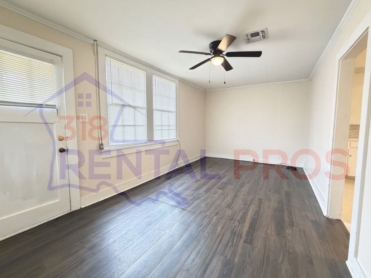 515 Everett St - Photo 4 of 21