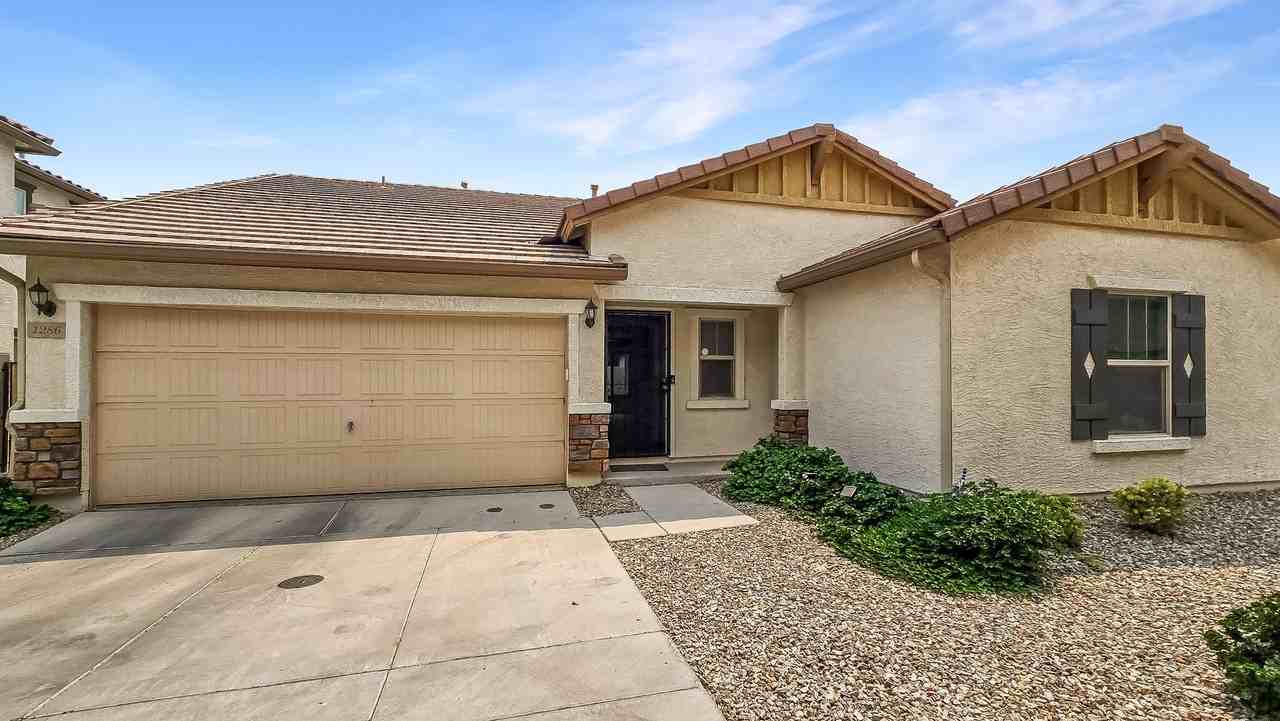 1286 N 165th Ave