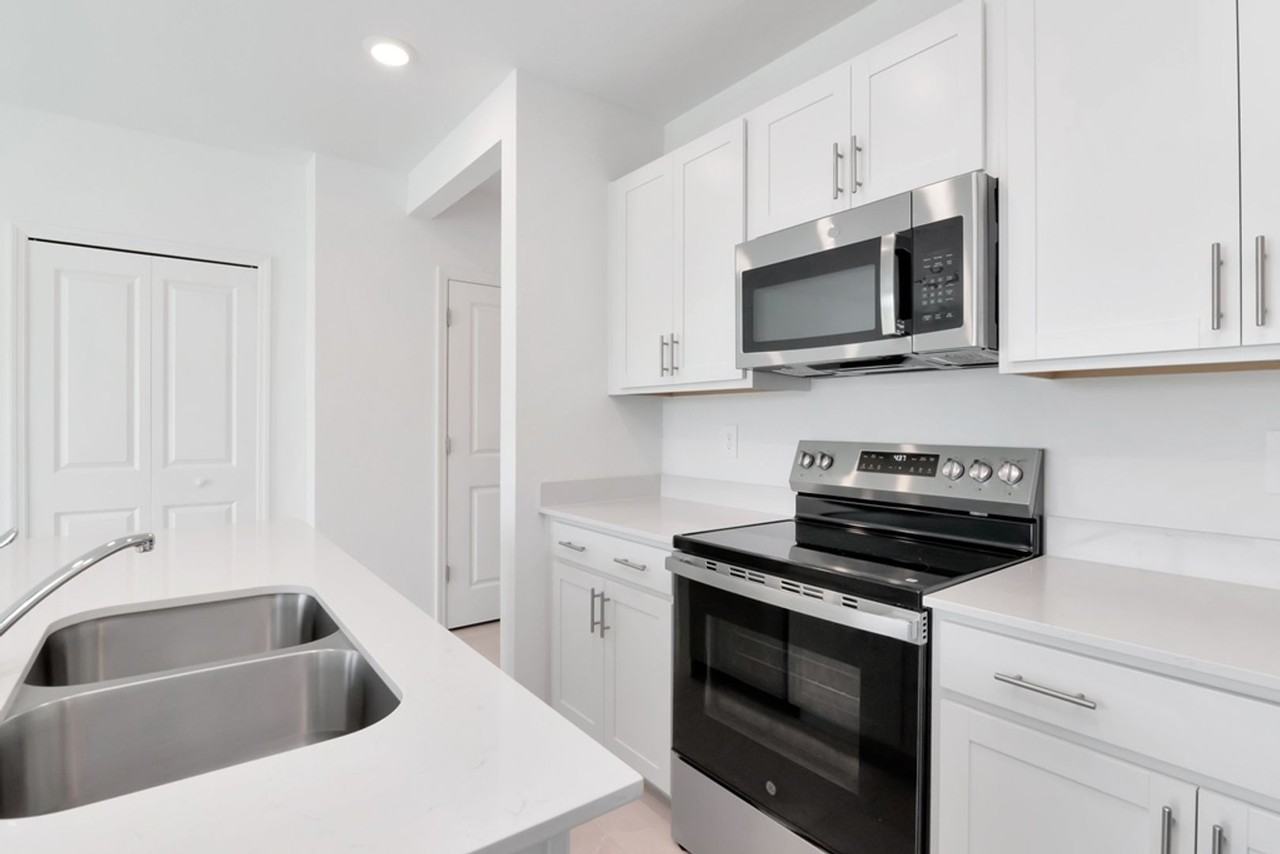 14452 Lilac Sky Ter - Photo 3 of 38