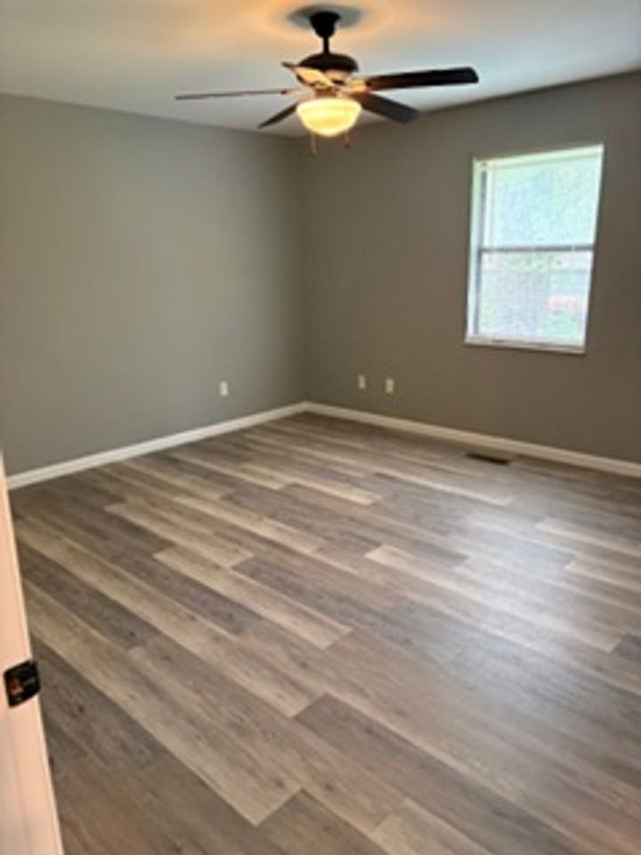 3619 Cardin Ln - Photo 6 of 9