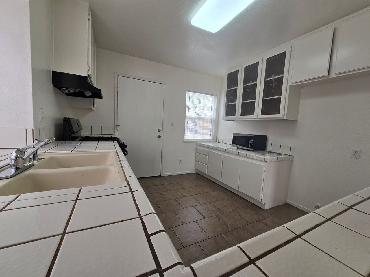 43632 San Francisco Ave - Photo 7 of 16