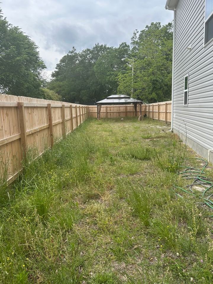 1103 Peartree Rd - Photo 2 of 15