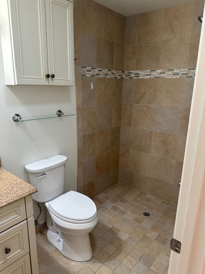 5509 Huntington Dr - Photo 4 of 12