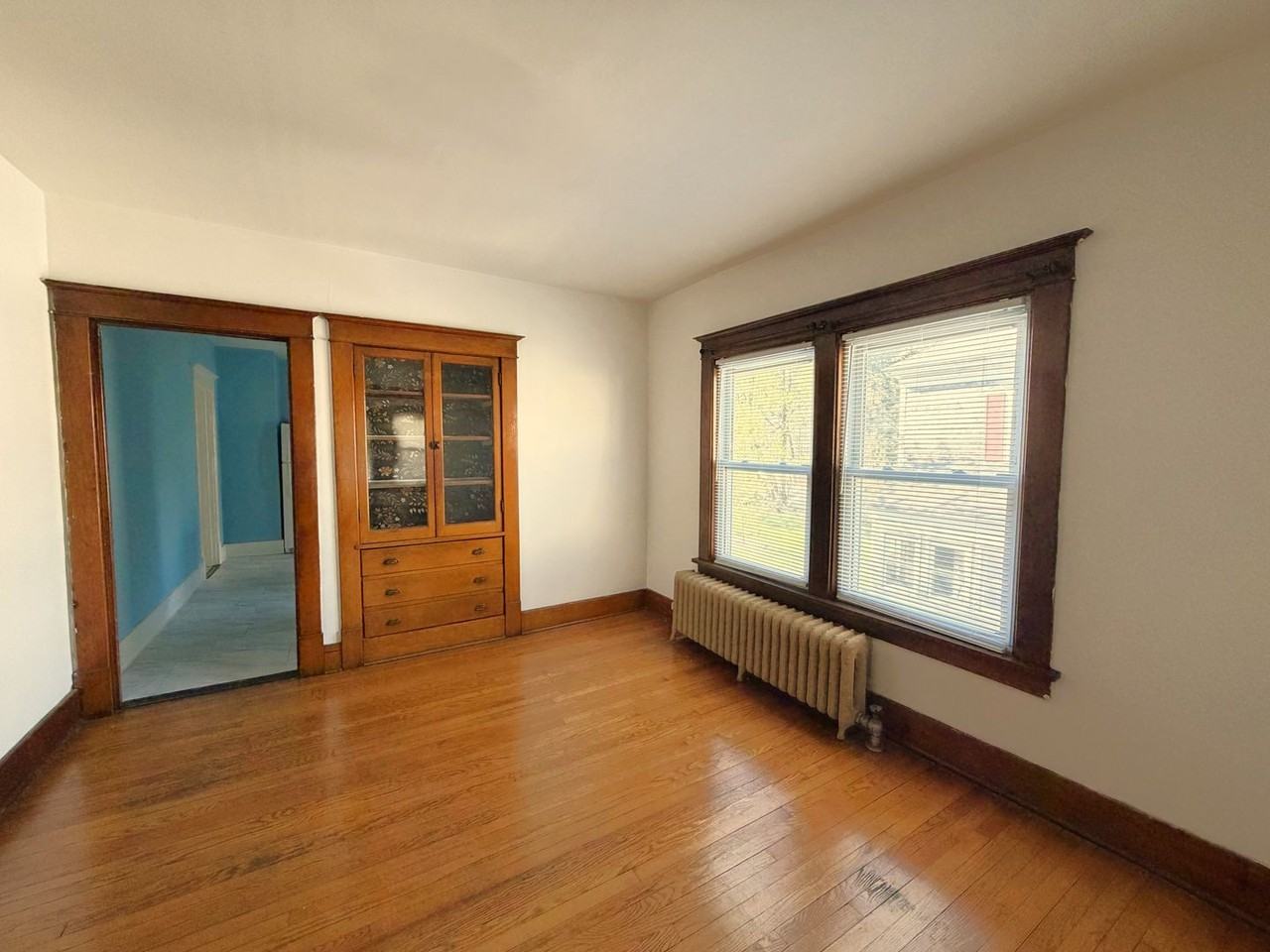 28 Merriam St - Photo 2 of 5