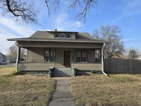 312 W 9th St - Photo 1 of 1