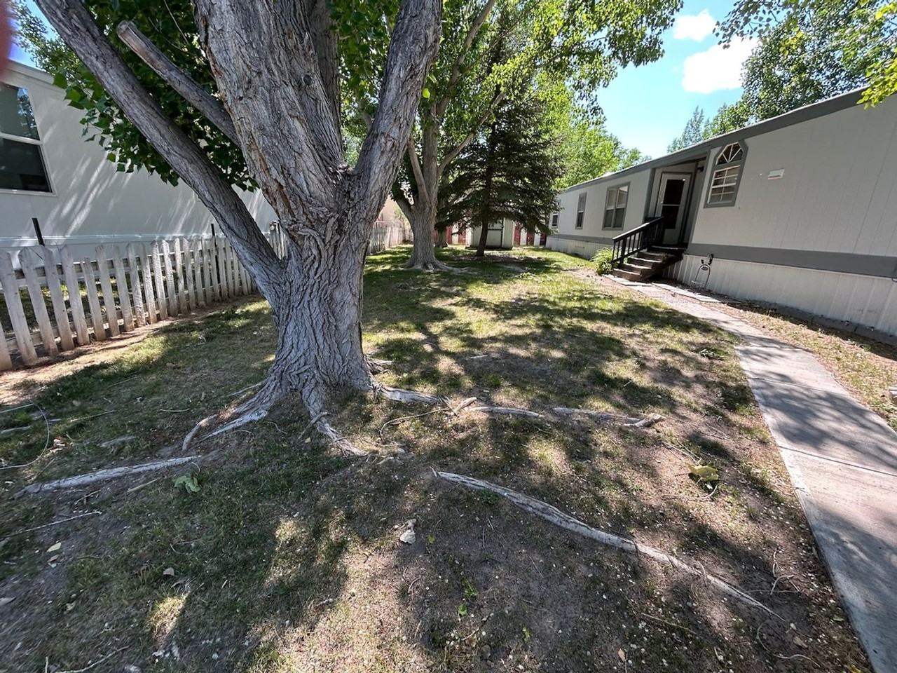 124 Opal Dr - Photo 4 of 43