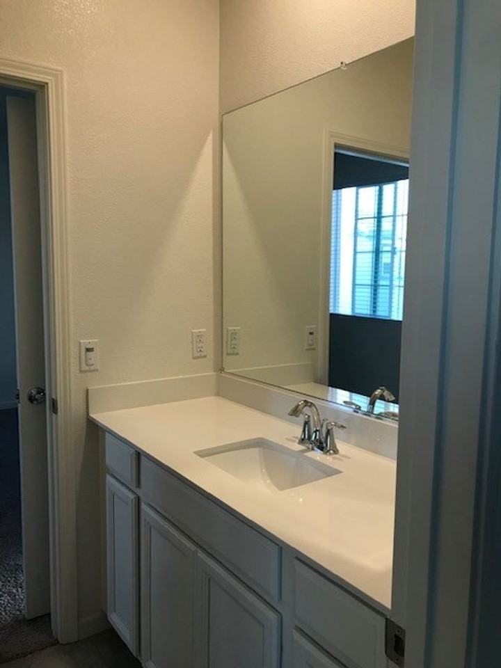 3828 Aircraft Way - Photo 4 of 21