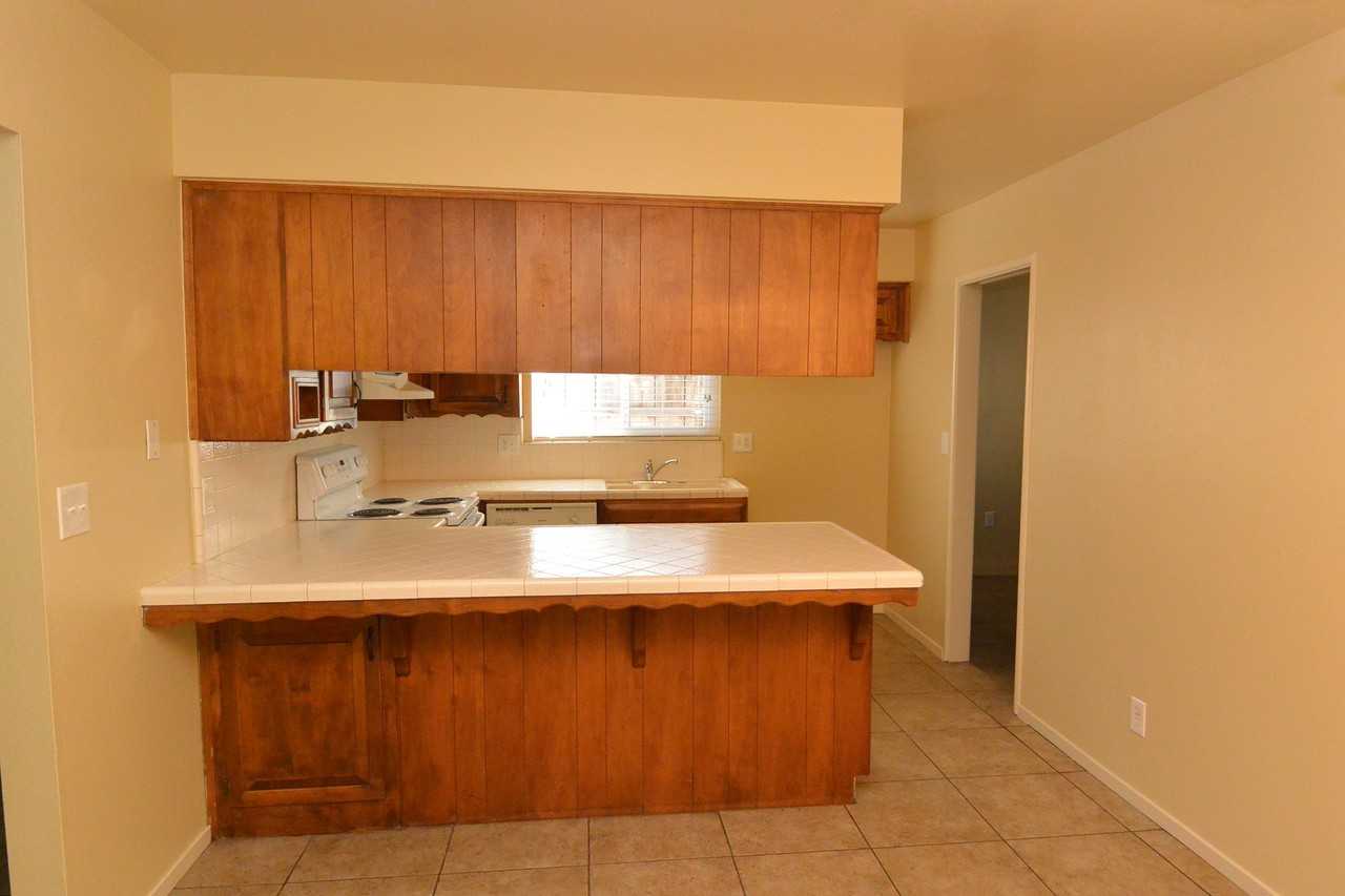 3514 W Laurel Ave - Photo 3 of 14