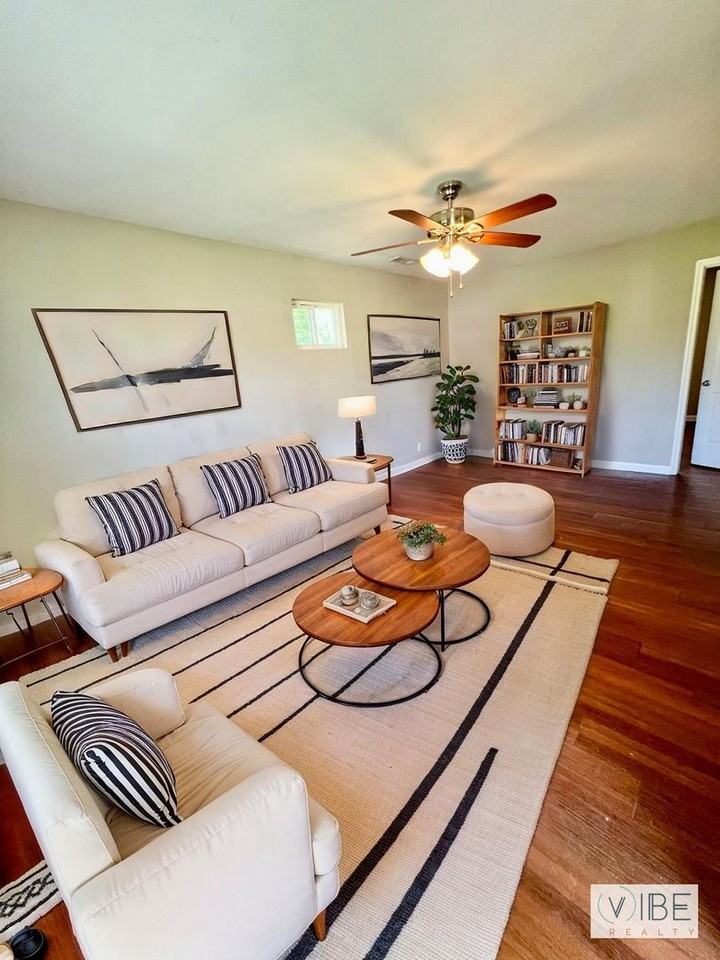 187 Briggs Ave - Photo 2 of 16