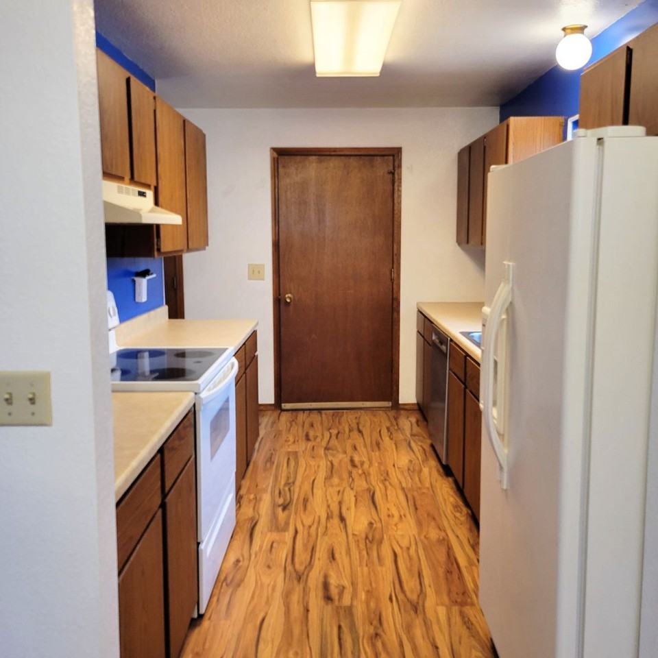 1013 Wiloma Dr - Photo 5 of 11