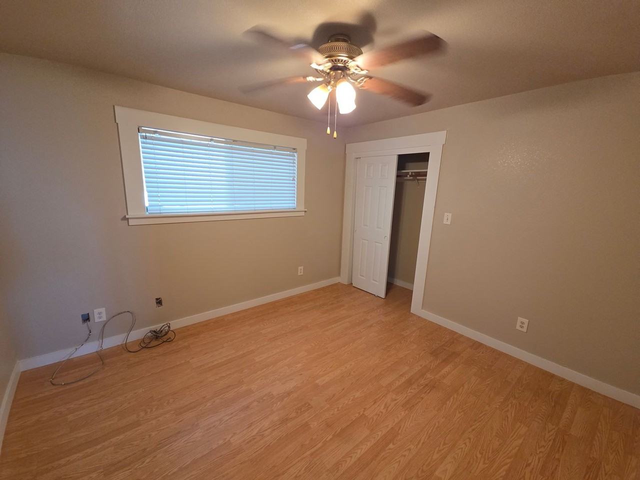 542 Hills Ferry Rd - Photo 4 of 18