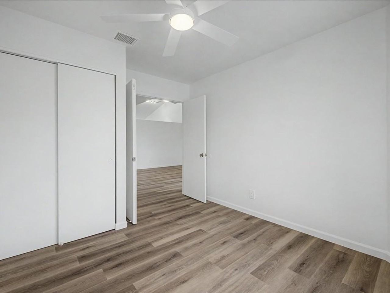 10055 E Desert Aire Dr - Photo 6 of 22