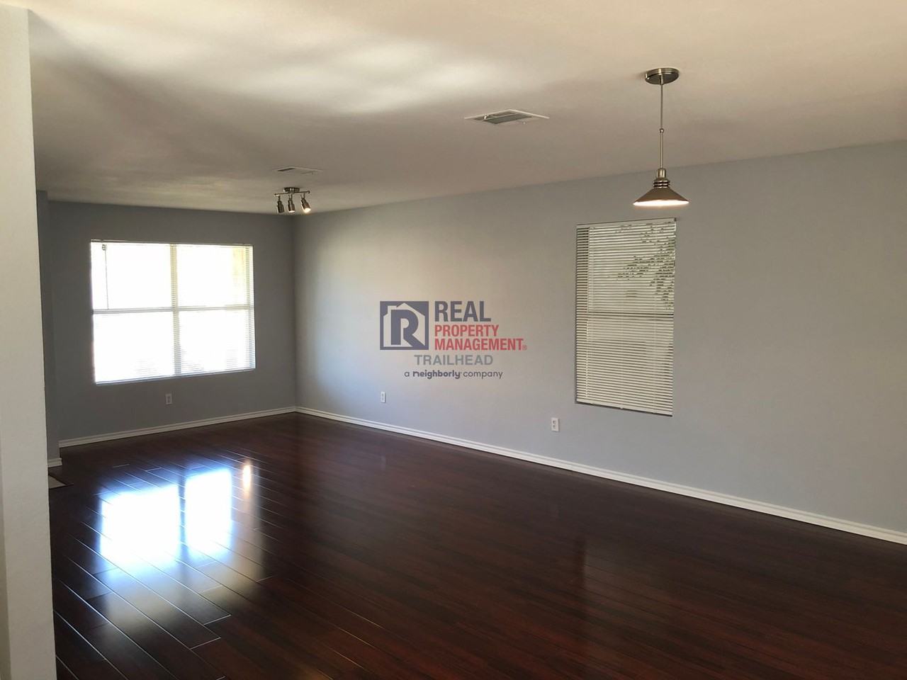 313 Dakota Ridge Dr - Photo 4 of 18