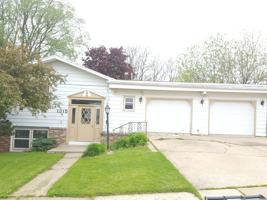 featured image of 1315 College St