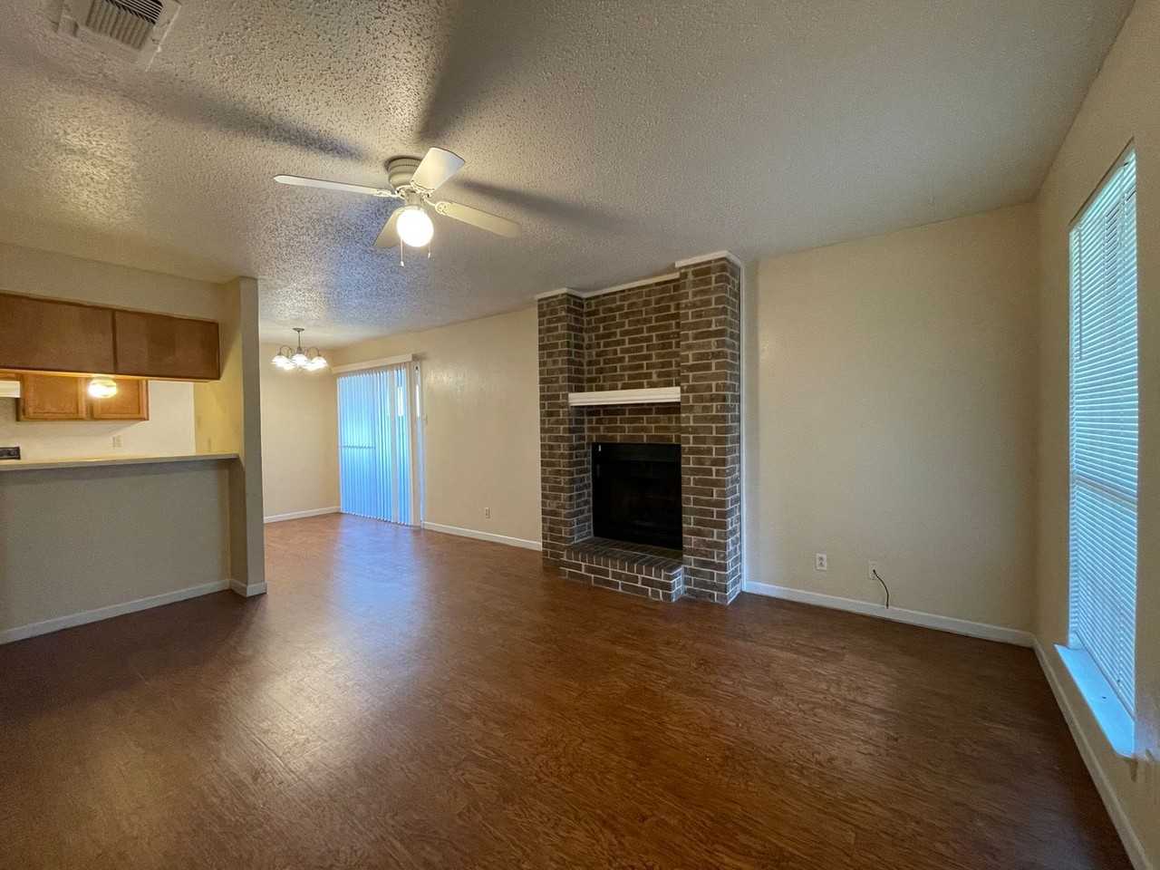 1701 Cedarview Circle - Photo 2 of 34