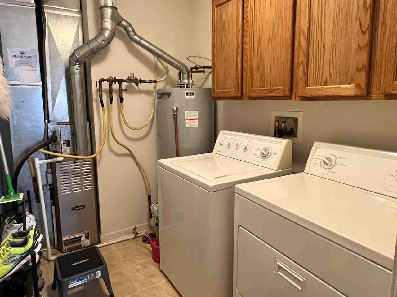 2390 Cousteau Dr - Photo 3 of 18