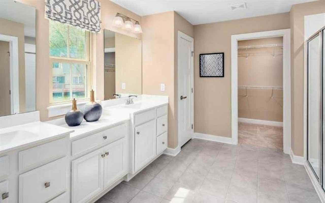 104 Brooke Village Dr - Photo 7 of 13