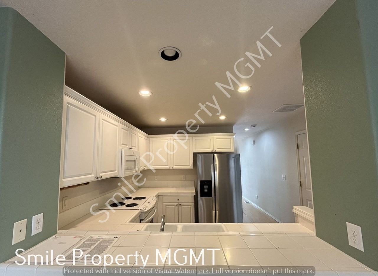 6578 Nw Wenmarie Dr - Photo 5 of 17