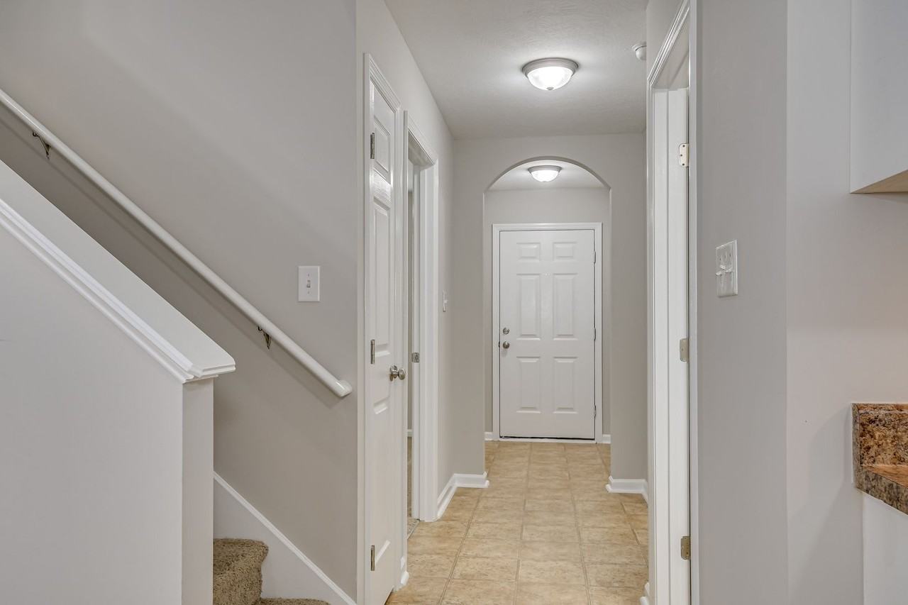 074 Harris Ridge - Photo 2 of 16