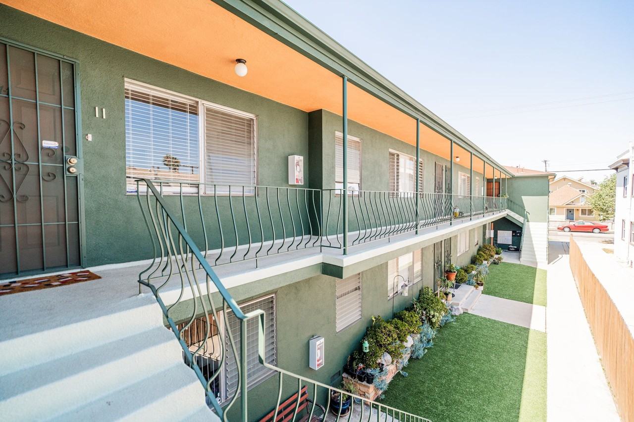 3024 E 3rd Street - LA RE 1 LLC - Photo 4 of 4