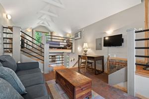 featured image of 200 Purefoy Rd