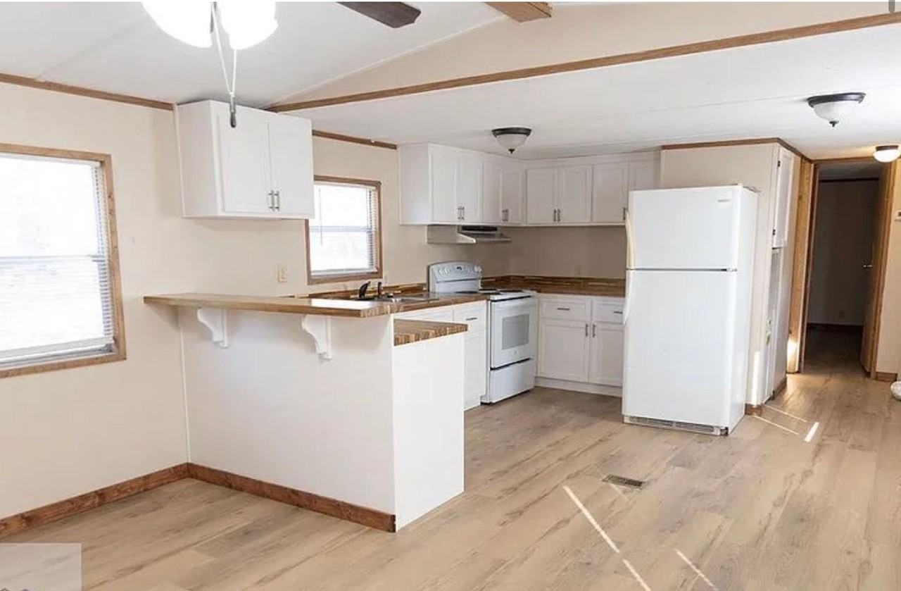 629 Sierra Rd - Photo 2 of 15