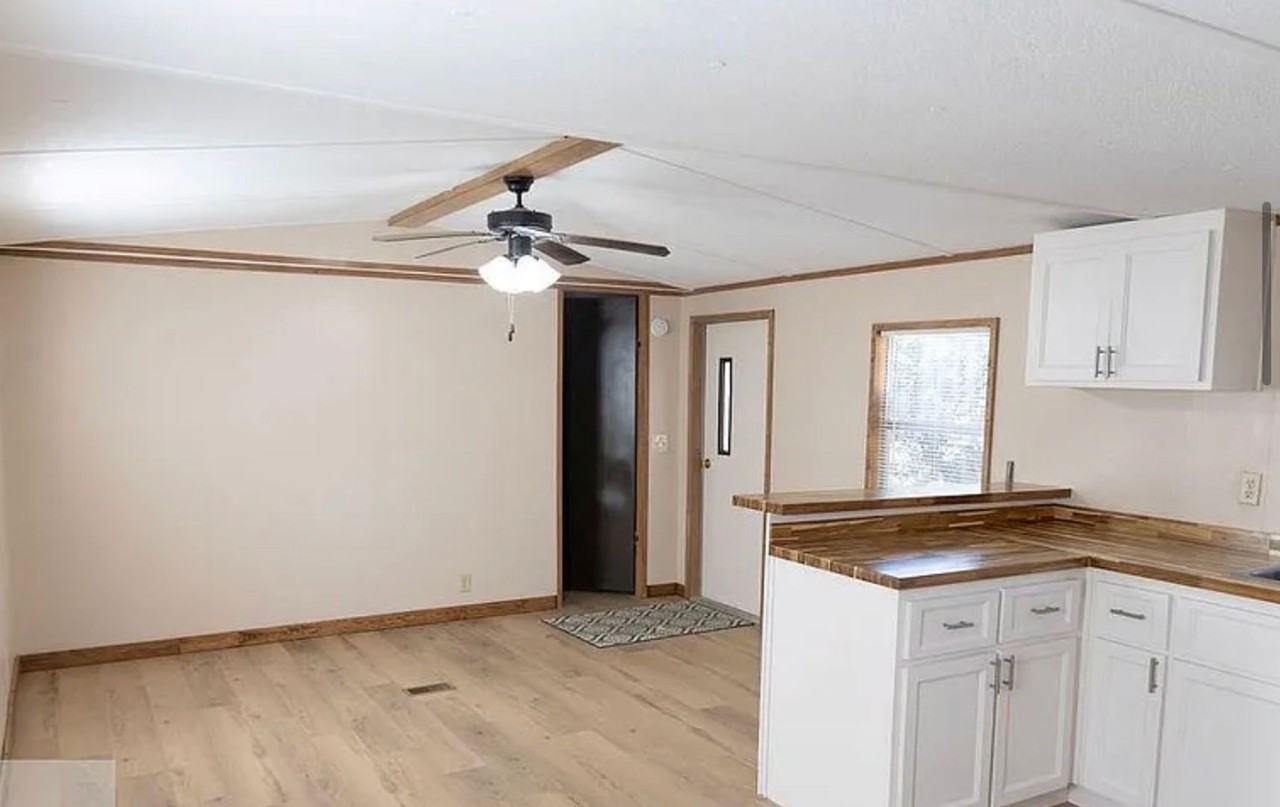 629 Sierra Rd - Photo 3 of 15