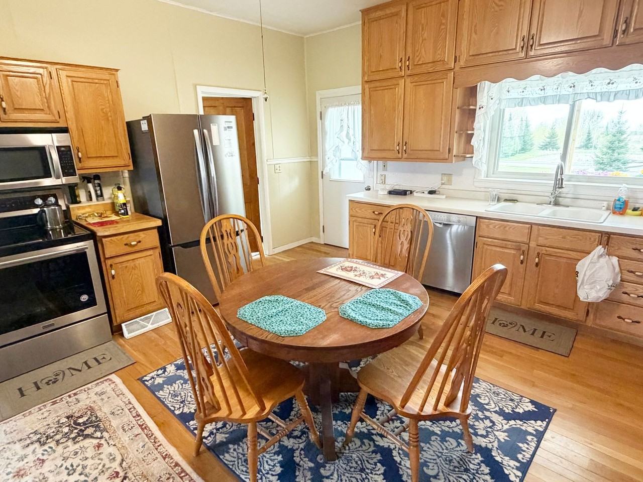 165590 Junction Rd - Photo 2 of 24