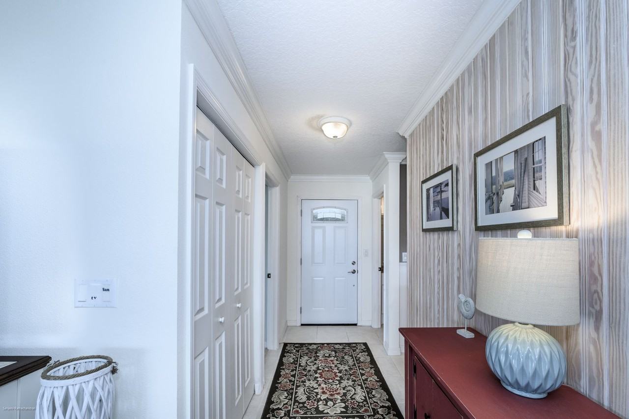 1477 Park Beach Cir #33 - Photo 4 of 50