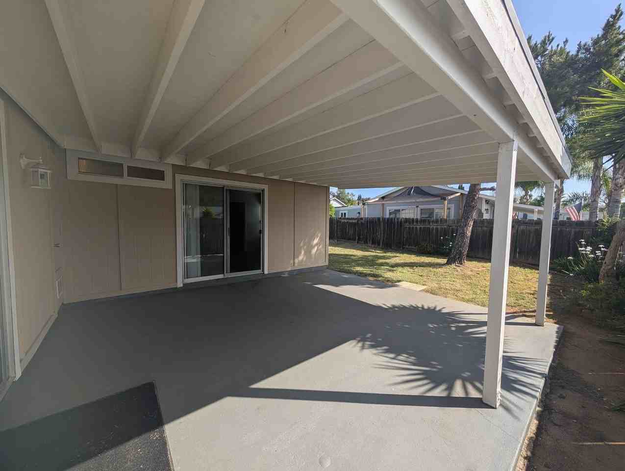 1252 Conway Dr - Photo 3 of 20