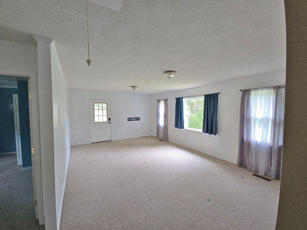 285 County Road 1387 - Photo 5 of 14
