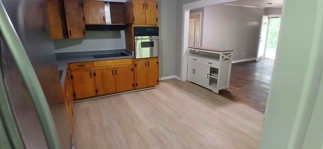 3705 Crestview Pl Nw - Photo 3 of 13