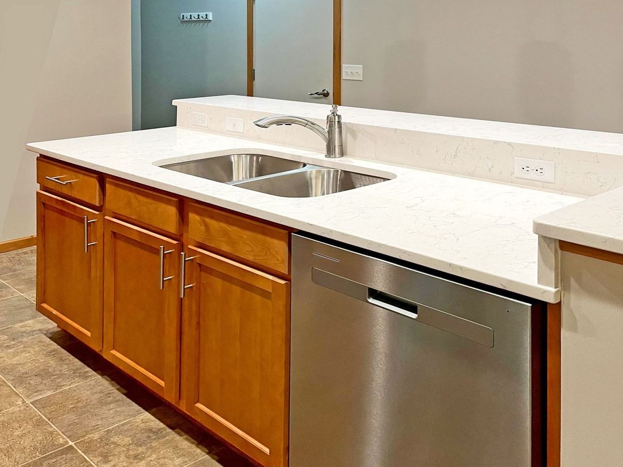 3314 Hazel Trl - Photo 5 of 14