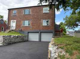 featured image of 419 Elm St