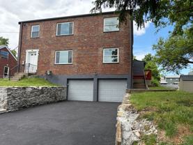 419 Elm - Photo 1 of 1