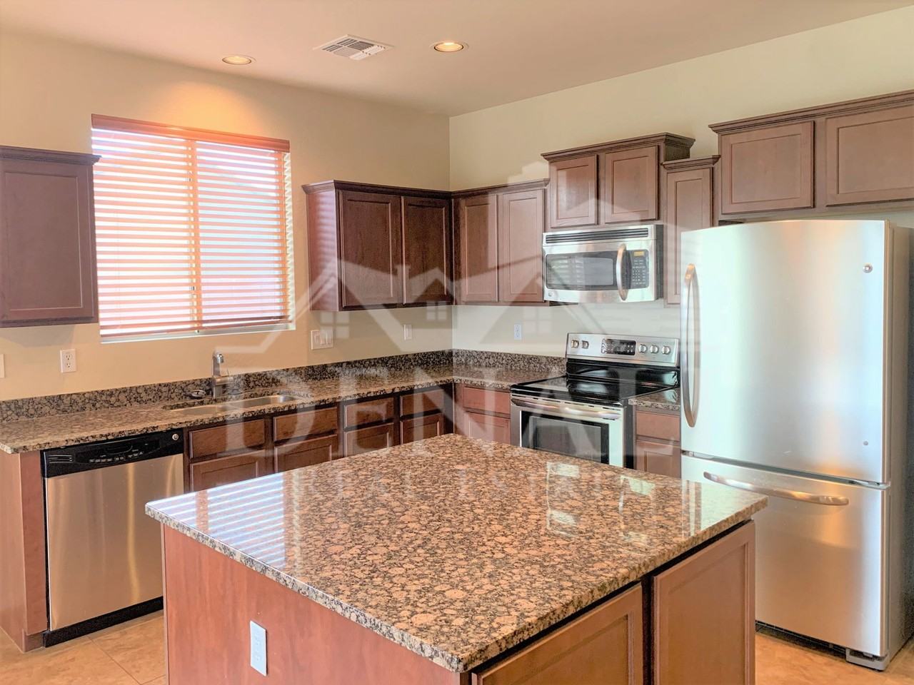 3836 S Whitman - Photo 2 of 20