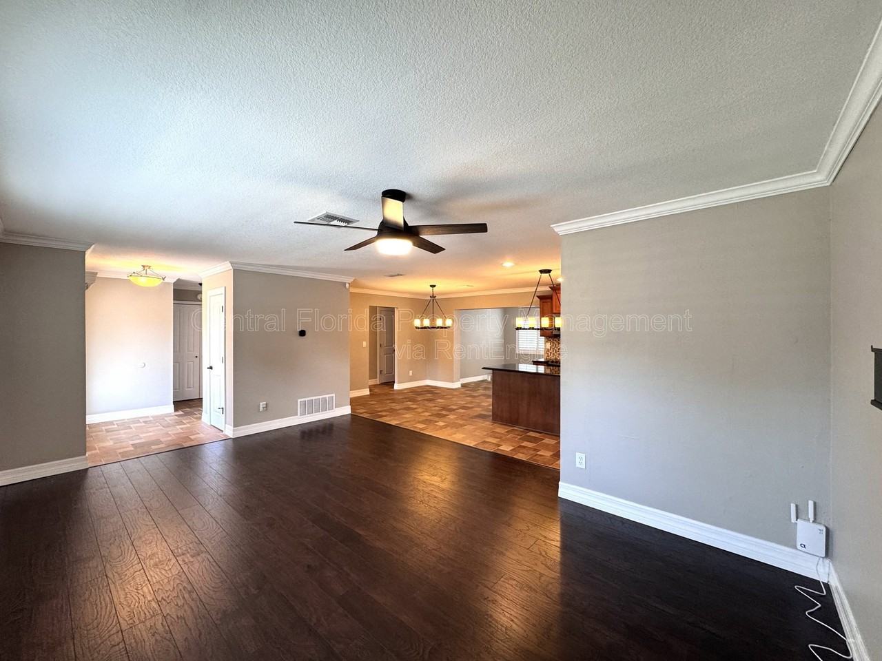 3465 Balsam Dr - Photo 3 of 24