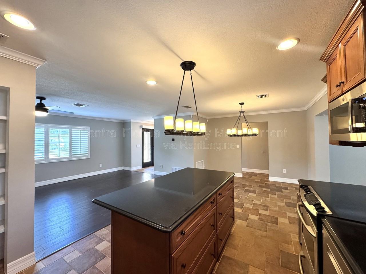 3465 Balsam Dr - Photo 6 of 24