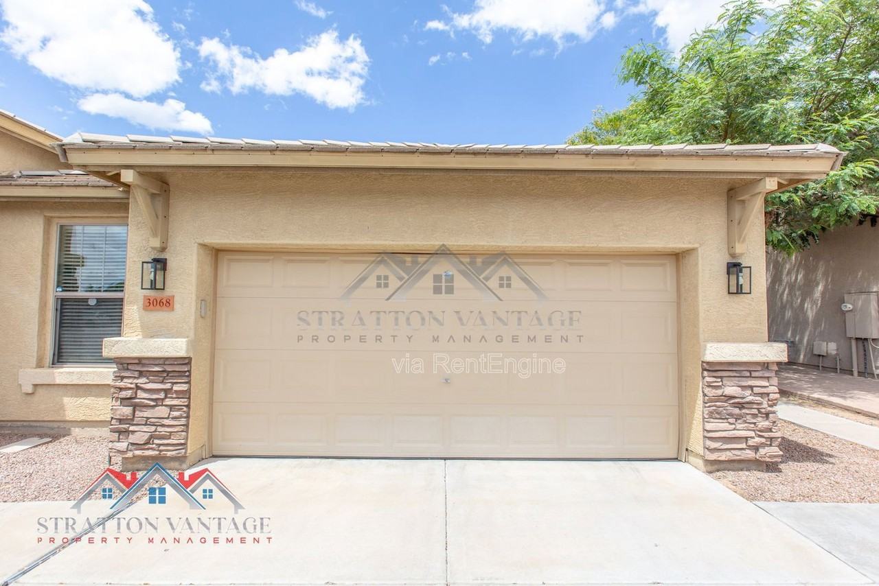 3068 E Ravenswood Dr - Photo 4 of 45